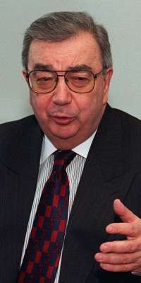 Yevgeny Primakov, Russian politician and diplomat., dies at age 85