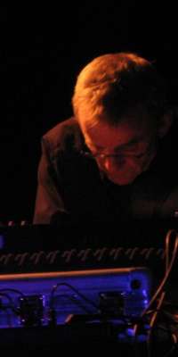 Dieter Moebius, Swiss-German electronic musician, dies at age 71