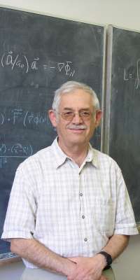 Jacob Bekenstein, Mexican theoretical physicist., dies at age 68