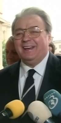 Corneliu Vadim Tudor, Romanian politician and writer, dies at age 65