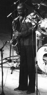 Wilton Felder, American saxophonist (The Crusaders) and bassist., dies at age 75