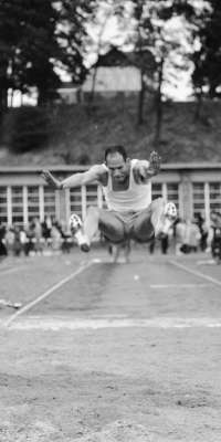 Henk Visser, Dutch long jumper, dies at age 83