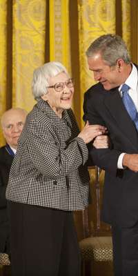 Harper Lee, American author (To Kill a Mockingbird) (death reported on this date), dies at age 89