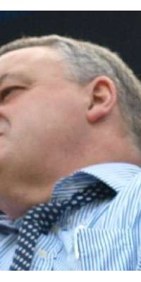 Phil Gartside, English businessman and football chairman (Bolton Wanderers), dies at age 63
