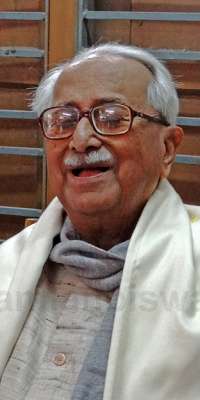 Ashok Ghosh, Indian politician, dies at age 94
