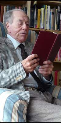 David Snellgrove, British Tibetologist., dies at age 95