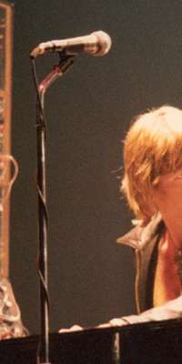 Keith Emerson, English keyboardist (Emerson, dies at age 71