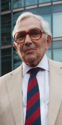 Ken Adam, German-born British production designer (Dr. Strangelove, dies at age 95