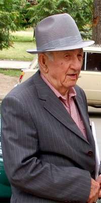 Znaur Gassiev, South Ossetian politician., dies at age 90
