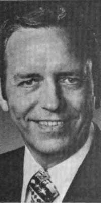 Frank E. Denholm, American politician, dies at age 92