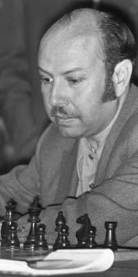 Arturo Pomar, Spanish chess grandmaster., dies at age 84