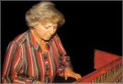Huguette Dreyfus, French harpsichordist., dies at age 87