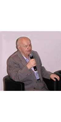 Janusz Tazbir, Polish historian., dies at age 87