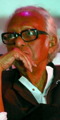Mrinal Sen, Indian filmmaker., dies at age 93