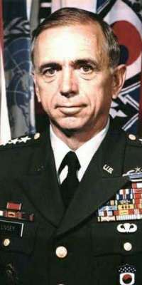 William J. Livsey, American army general., dies at age 85