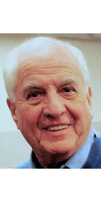 Garry Marshall, American director, dies at age 81