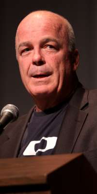Jerry Doyle, American talk show host and actor (Babylon 5)., dies at age 60