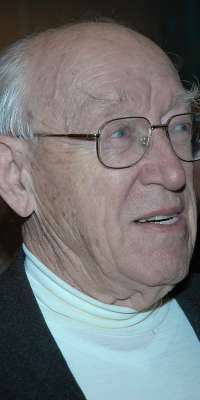 Michel Soutif, French physicist., dies at age 94