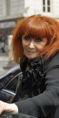 Sonia Rykiel, French fashion designer., dies at age 86