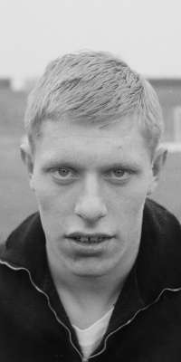 Ton Pronk, Dutch footballer (Ajax and national team), dies at age 75