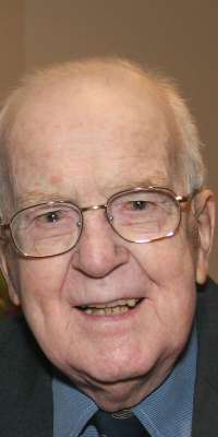 Foil A. Miller, American chemist and philatelist., dies at age 100