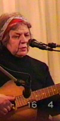 Novella Matveyeva, Russian bard (singer-songwriter)., dies at age 81