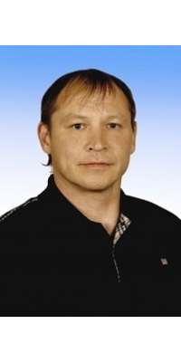 Pyotr Devyatkin, Kazakhstani ice hockey player., dies at age 39