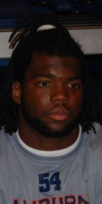 Quentin Groves, former American football player (Auburn), dies at age 32