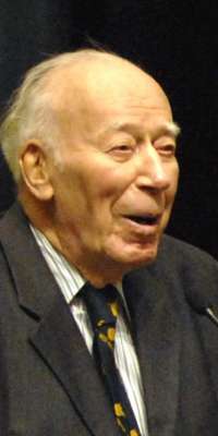 Ken Hechler, American politician, dies at age 102