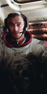 Eugene Cernan, American astronaut, dies at age 82