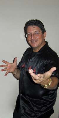 Daryl, American magician, dies at age 61