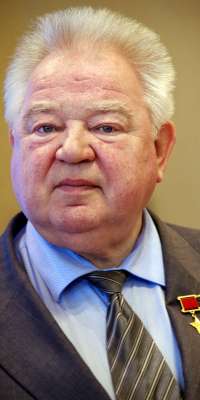 Georgy Grechko, Soviet cosmonaut, dies at age 86