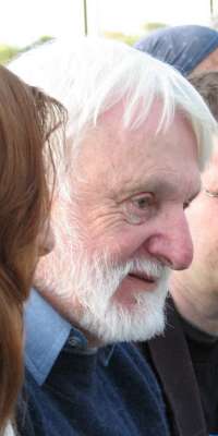 Robert M. Pirsig, American writer and philosopher (Zen and the Art of Motorcycle Maintenance)., dies at age 88