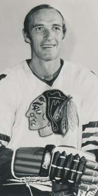 Bill White, Canadian ice hockey player (Chicago Blackhawks, dies at age 67