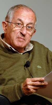 Juan Goytisolo, Spanish essayist, dies at age 86