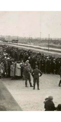 Reinhold Hanning, German Waffen-SS concentration camp guard and convicted war criminal., dies at age 95