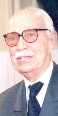 Abdelkrim Ghallab, Moroccon politician and writer., dies at age 97