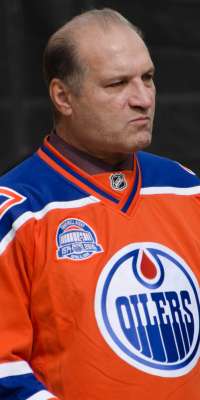 Dave Semenko, Canadian ice hockey player and coach (Edmonton Oilers), dies at age 59