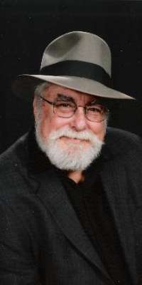 Jim Marrs, American journalist, dies at age 73