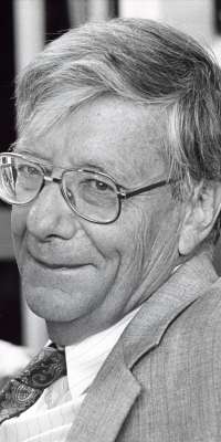 Nicolaas Bloembergen, Dutch-American physicist, dies at age 97