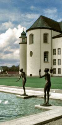 Olbram Zoubek, Czech sculptor., dies at age 91