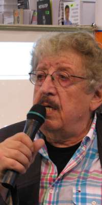 Solomon Efimovich Shulman, Belarusian writer and film director., dies at age 81