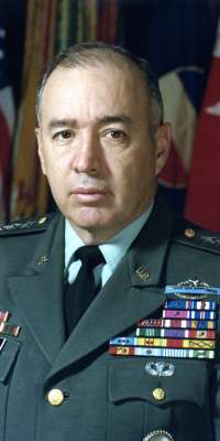 Richard E. Cavazos, American army general, dies at age 88