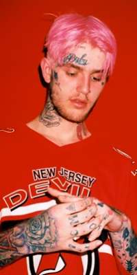 Lil Peep, American singer and rapper., dies at age 21