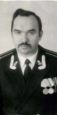 Viktor Potapov, Russian sailor., dies at age 70