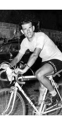 Alves Barbosa, Portuguese cyclist., dies at age 86