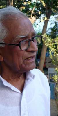 Amritlal Vegad, Indian author., dies at age 89