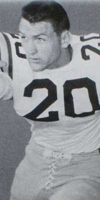 Billy Cannon, American football player (Oakland Raiders)., dies at age 80