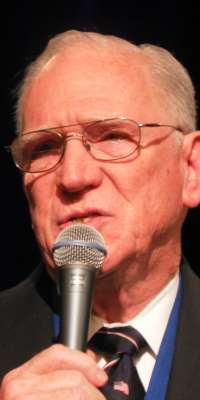 Chuck Missler, American-New Zealand author, dies at age 83