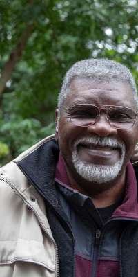 Elbert Howard, American political activist., dies at age 80